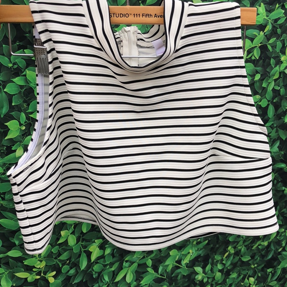 Crop tank